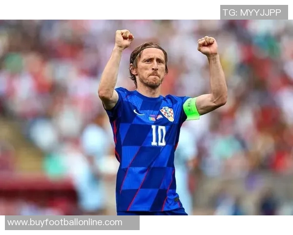 克罗地亚国家队名单公布莫德里奇领衔佩里西奇入选科瓦契奇因伤退赛 克罗地亚国家队名单公布莫德里奇领衔佩里西奇入选科瓦契奇因伤退赛