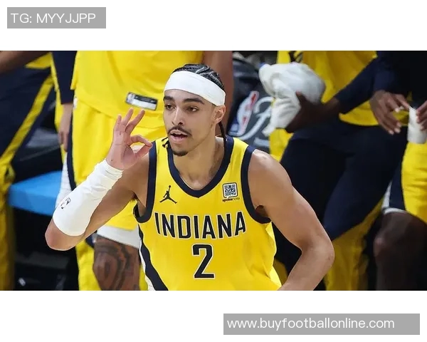 浓眉称赞内姆哈德表现出色落选秀逆袭成球队重要一员