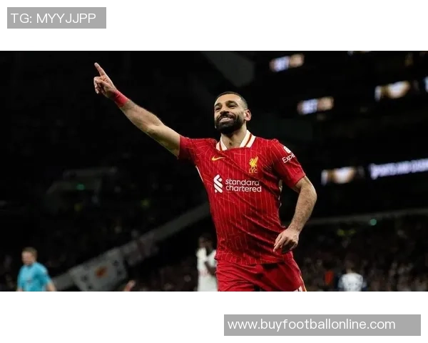 尼科尔建议斯洛特考虑让萨拉赫替补以提升其表现和状态