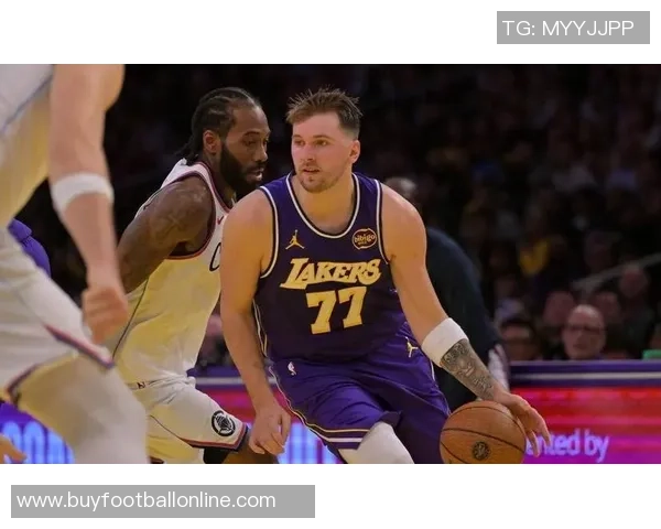 东詹双子星赛后数据引热议究竟是赞誉还是批评引发讨论 东詹双子星赛后数据引热议究竟是赞誉还是批评引发讨论