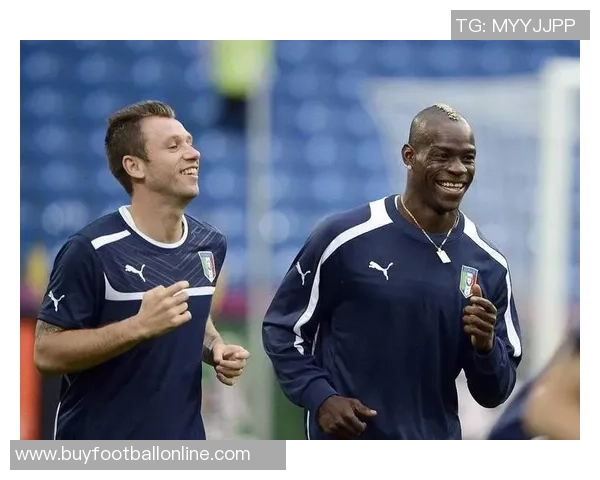 卡萨诺直言莱奥自视过高年薪200万不配称天才