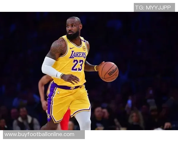 东詹圣诞后场上表现显著提升不在场时球队净效率大幅下滑