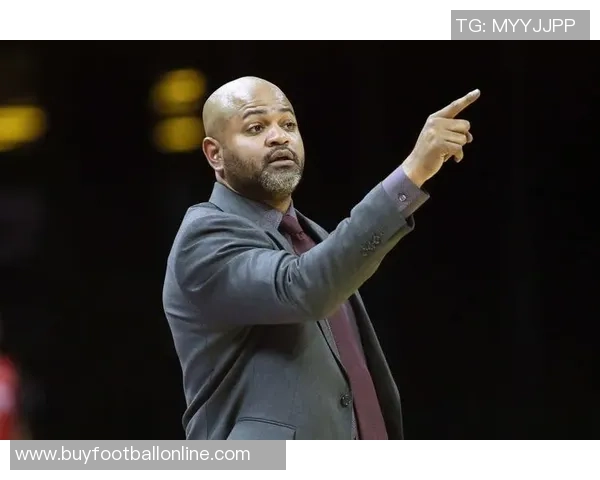 比克斯塔夫称赞艾维表现出色期待他未来更强劲的进步